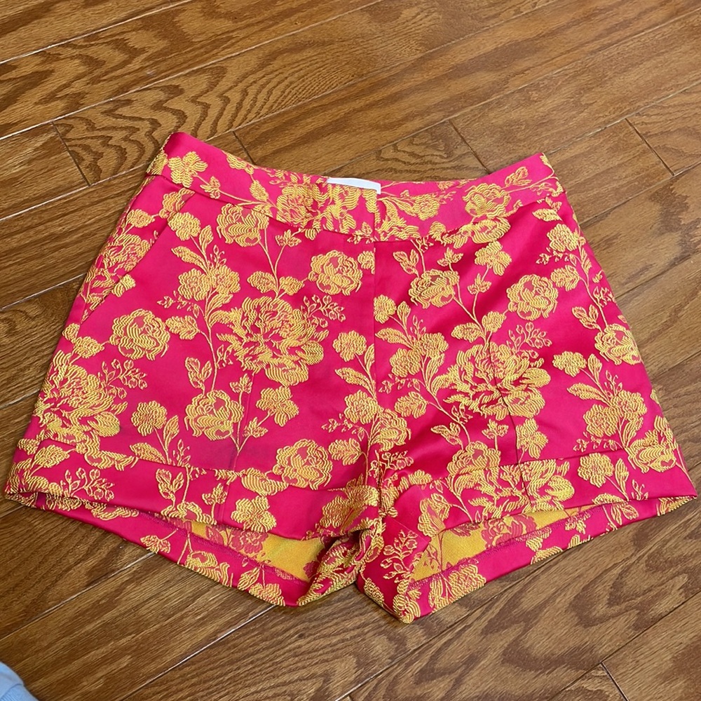 NEW Cinq a Sept Pink Floral Shorts - Barbie style!